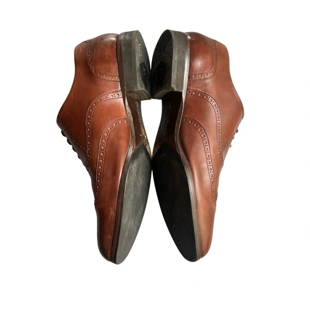 WOLF & SHEPHERD Senna Wingtip Oxford Dress Shoe in Maple Brown